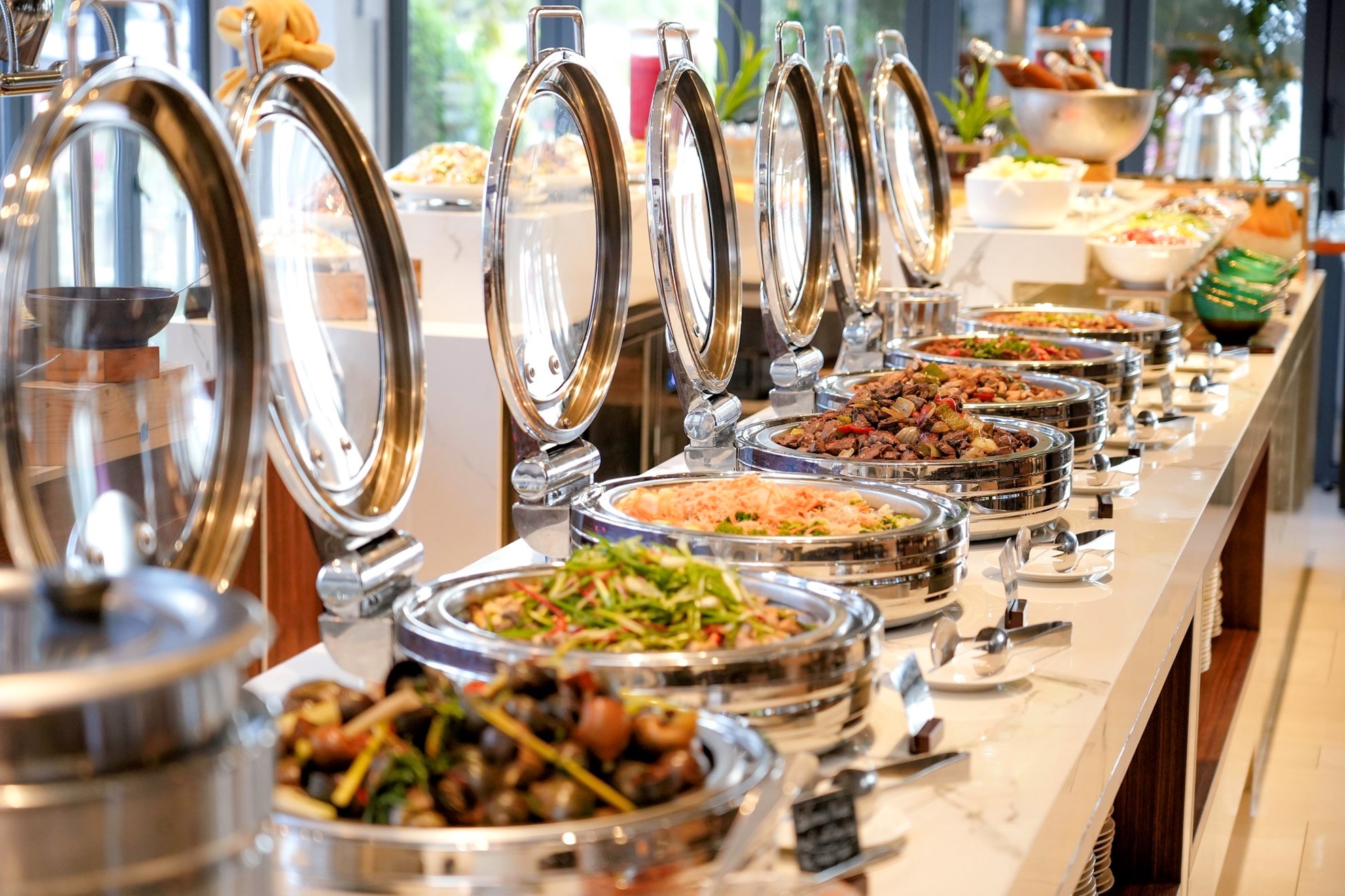 Thưởng Thức Buffet BBQ tại Nhà Hàng The Yacht