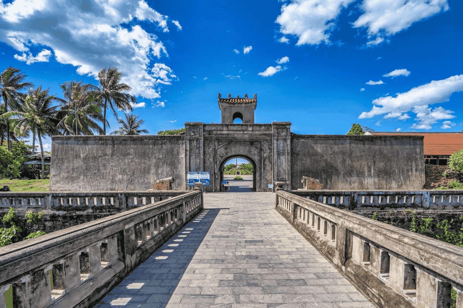Tour DMZ Huế - Khu phi quân sự Việt Nam