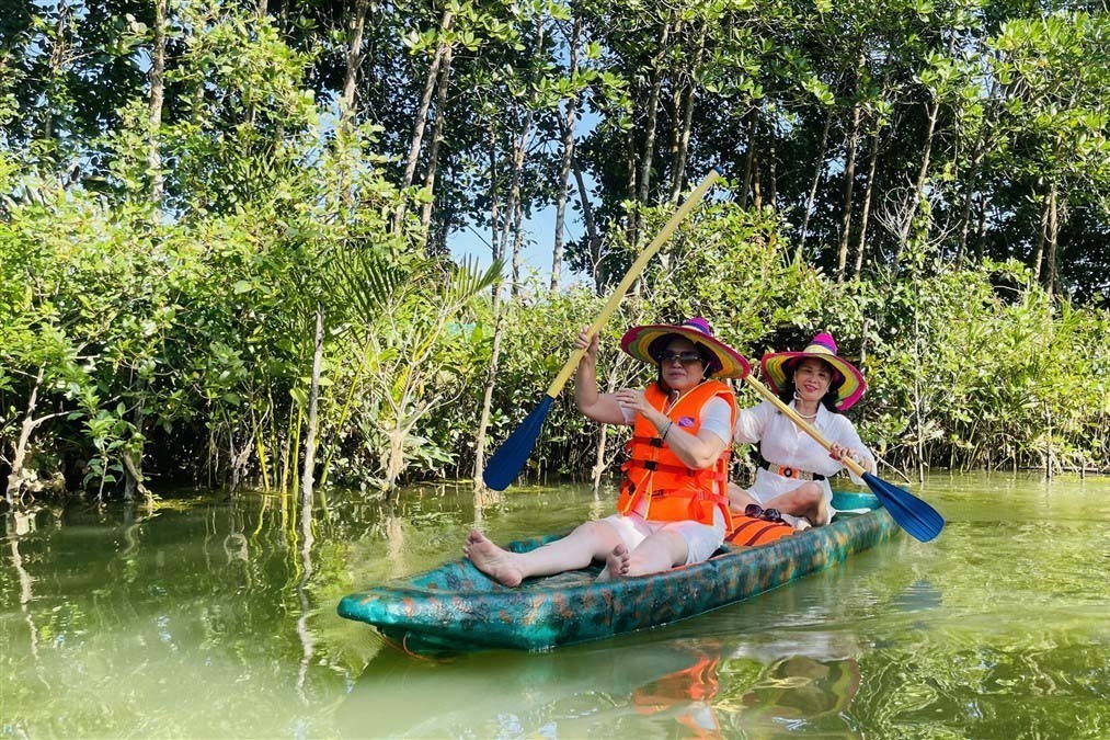Tour Cồn Chim Chèo SUP 1/2 Ngày