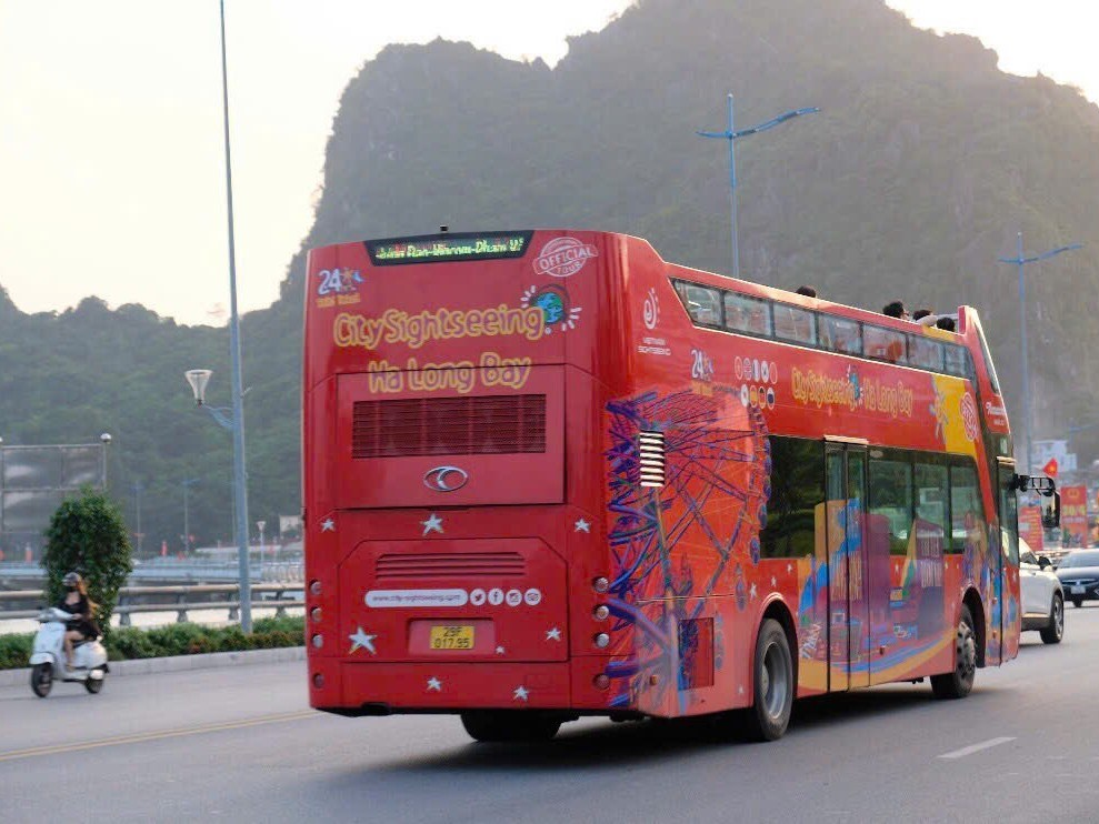 Bus 02 Tầng Vịnh Hạ Long - Vietnam Sightseeing
