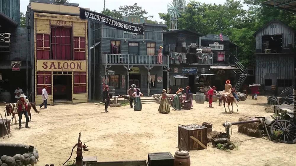 03. Cowboy Stunt show