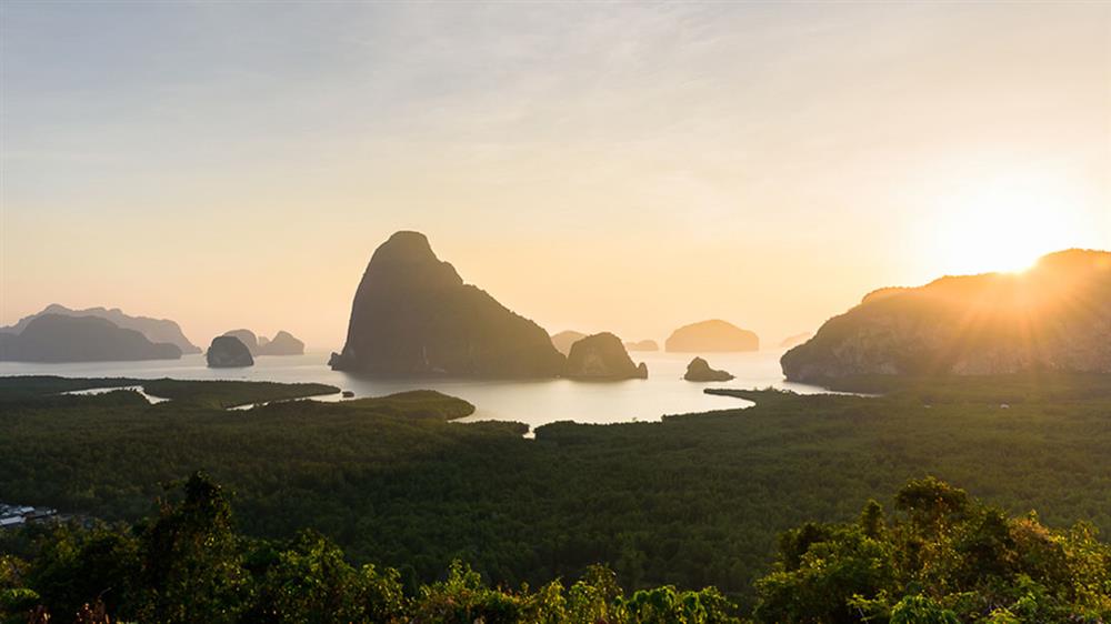 02. Thám hiểm vịnh Phang Nga từ trên cao