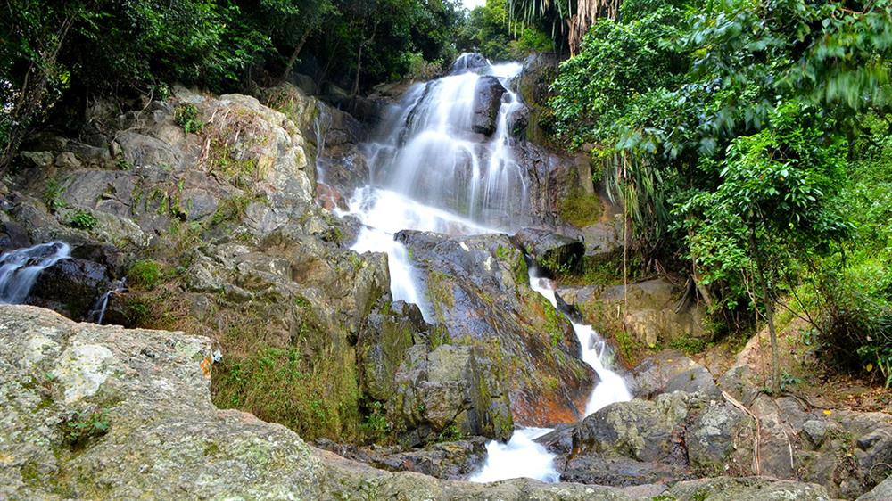 05. Hin Ta Hin Yai - thác nước Namuang Waterfall: 7.7 km