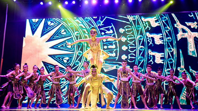 galina-show-hoa-dat-viet