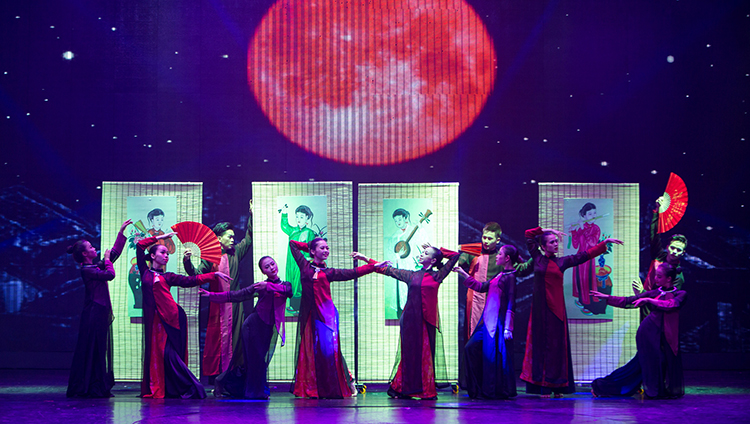 galina-show-hoa-dat-viet