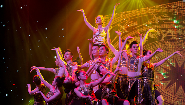 galina-show-hoa-dat-viet