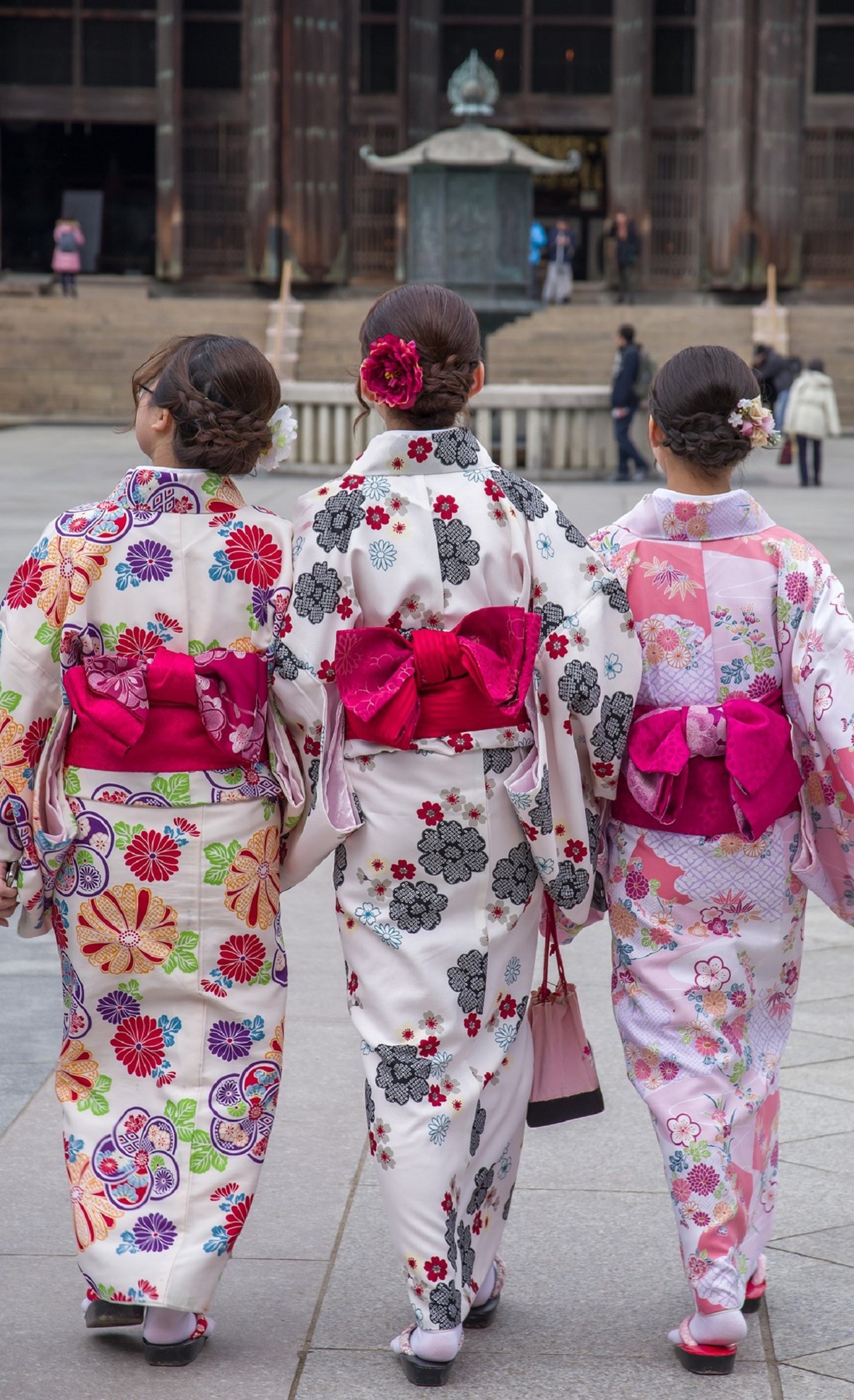Tham quan công viên Nara với trang phục Kimono 