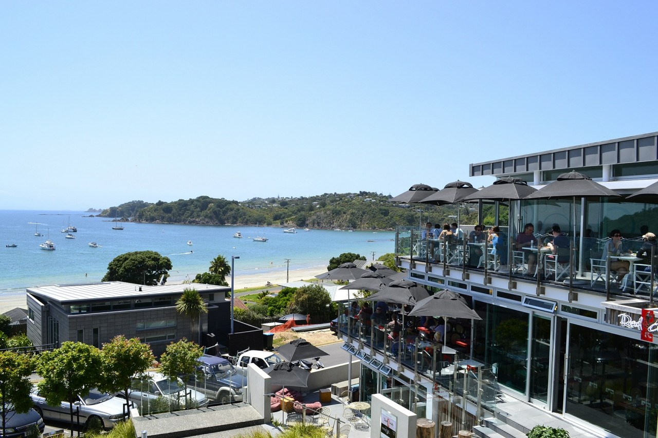 Hop-on & Hop-off Bus ở đảo Waiheke
