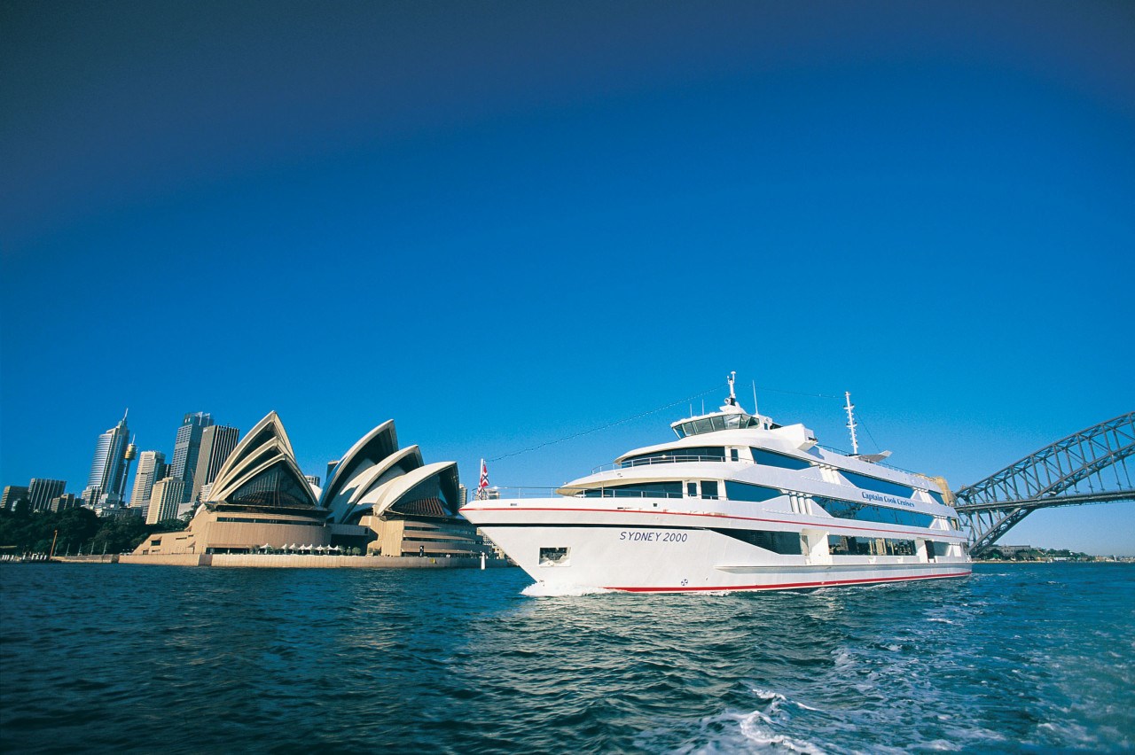 Tour đi thuyền tại cảng Sydney