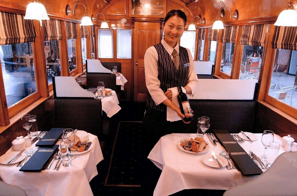Ăn tối tại nhà hàng xe điện Christchurch 