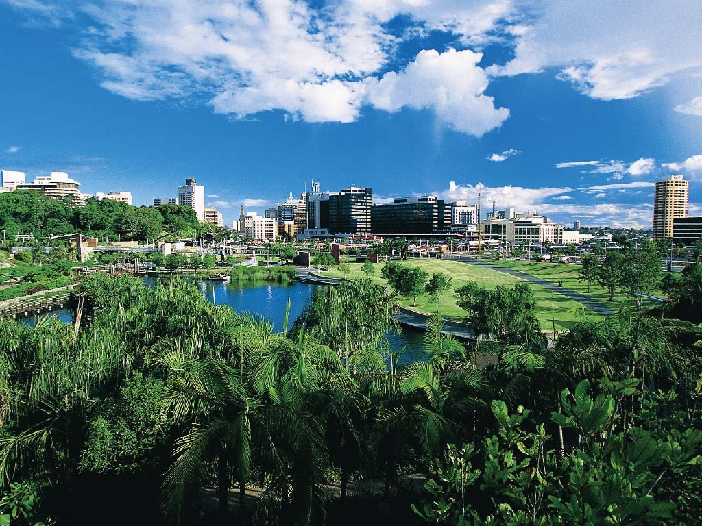 Brisbane Coach and Cruise Tour from the Gold Coast