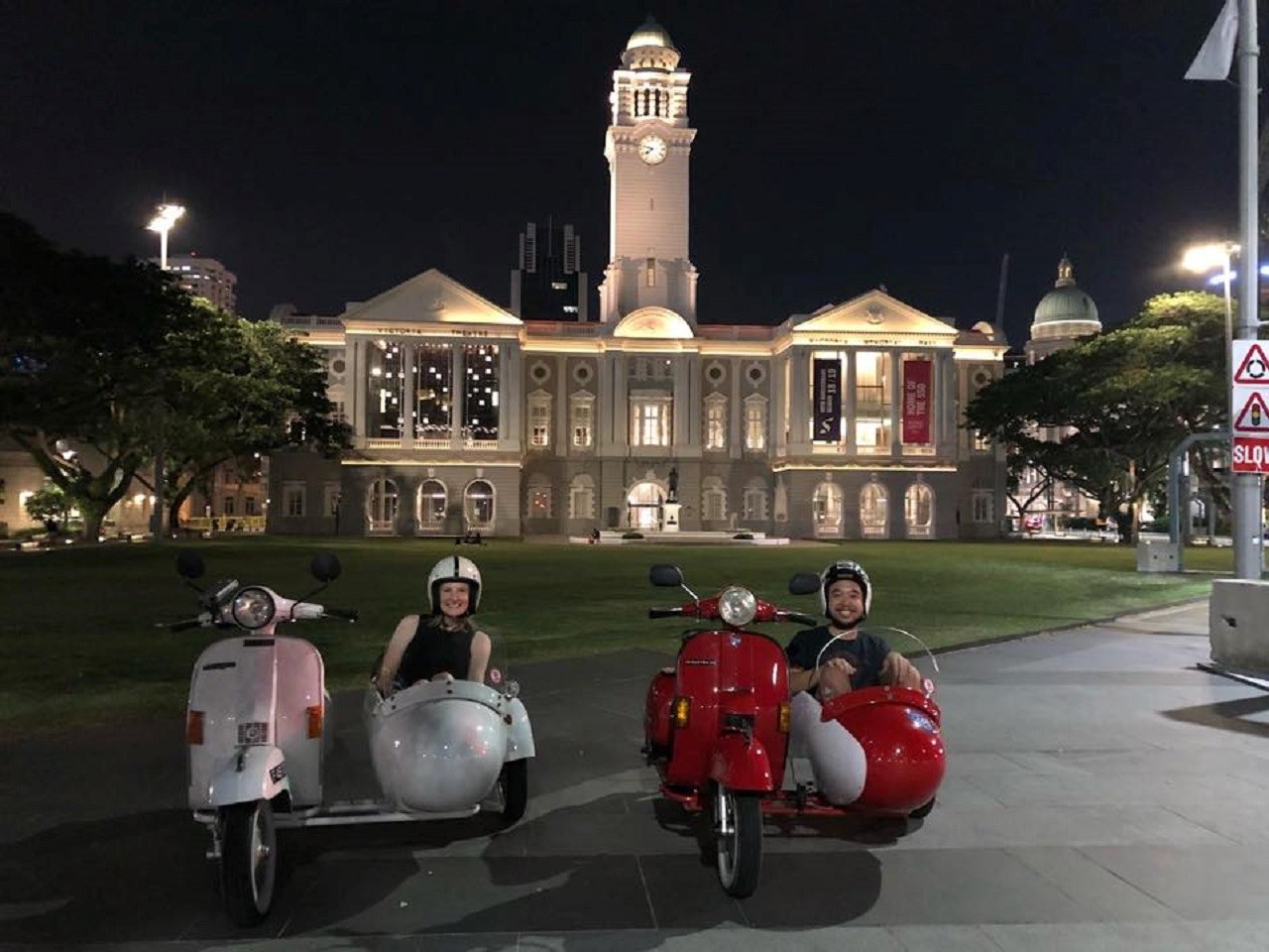 Chuyến xe đêm Singapore Sidecar