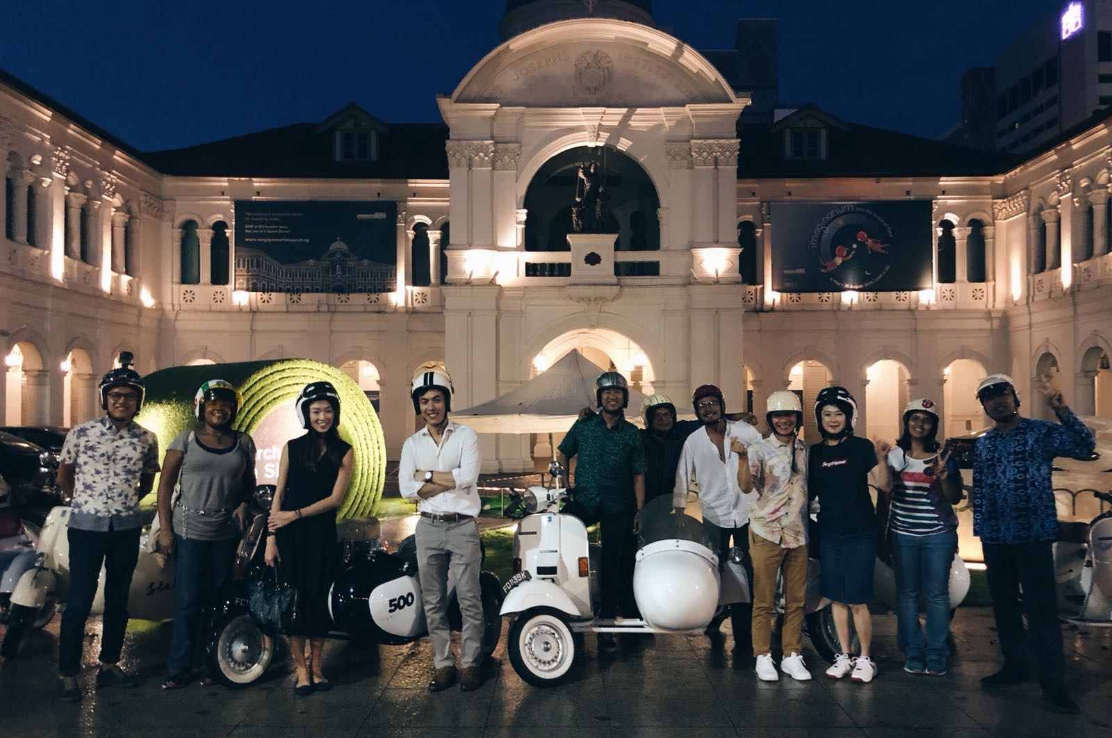 Chuyến xe đêm Singapore Sidecar