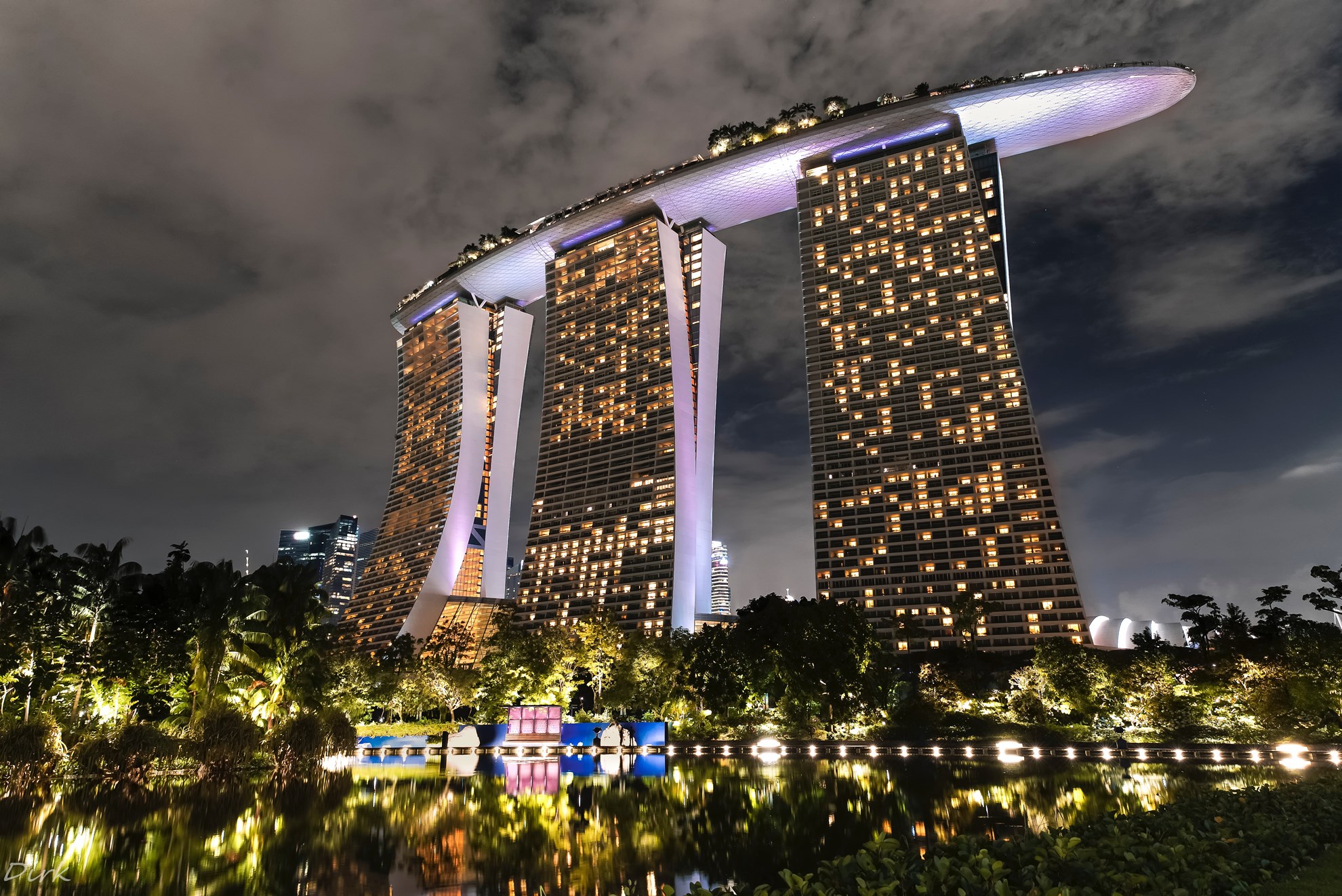 Chuyến xe đêm Singapore Sidecar