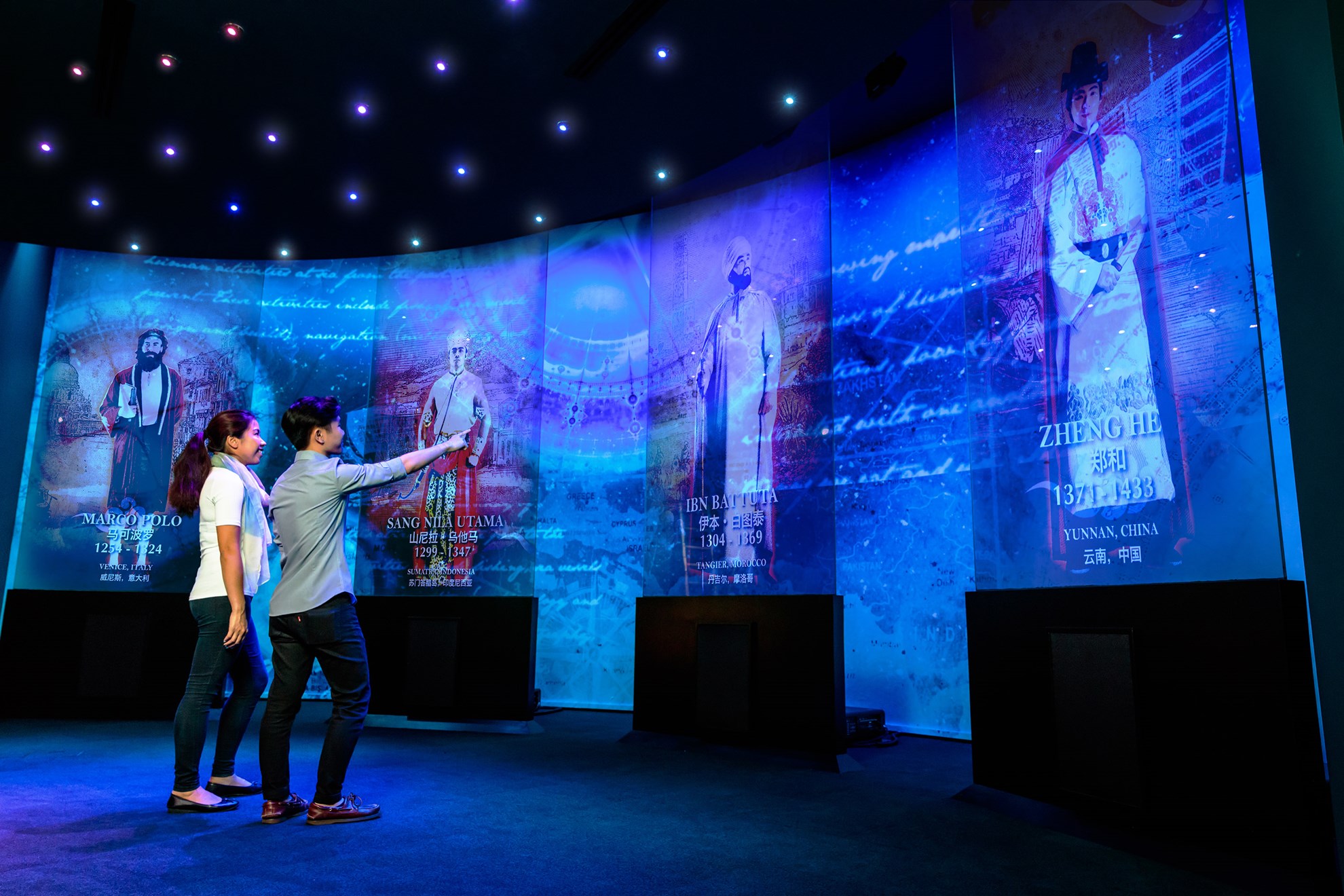 COMBO: S.E.A. Aquarium + Bảo tàng Hàng Hải