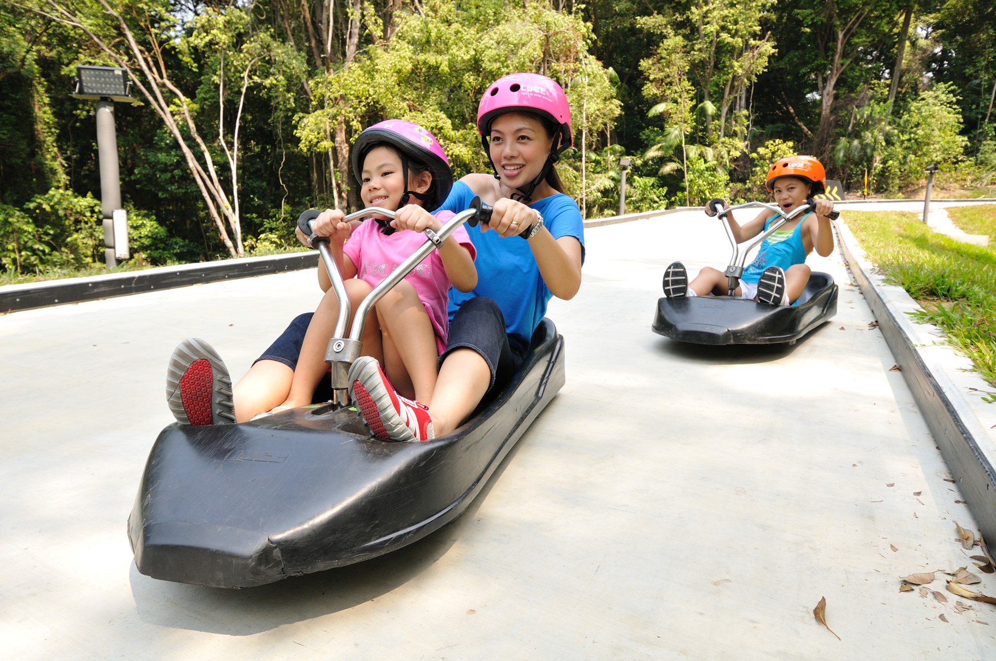 COMBO: Thẻ Singapore Tourist Pass PLUS + Vé Skyline Luge Sentosa