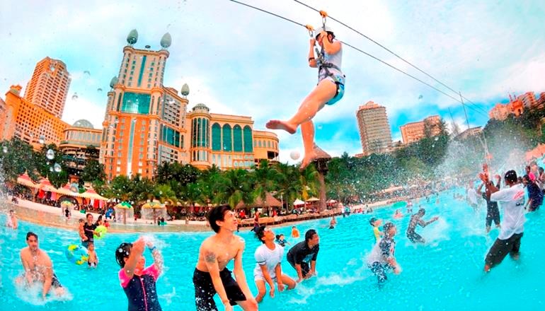 COMBO: Vé vào cửa Sunway Lagoon + Thẻ Quack Xpress Pass