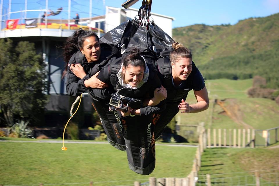 Công viên Velocity Valley - thẻ VIP (Bốn trò chơi phiêu lưu bao gồm lượt nhảy Bungy)