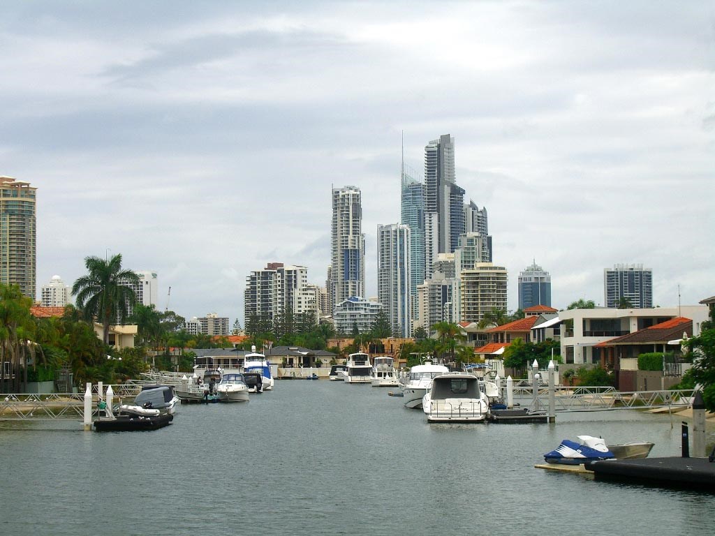 Crab catching and Gold Coast Broadwater Tour