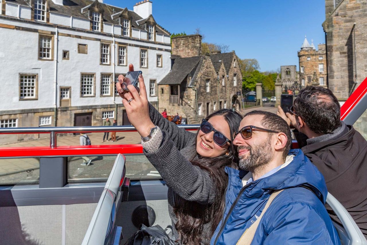 Edinburgh Hop-on & Hop-off Bus
