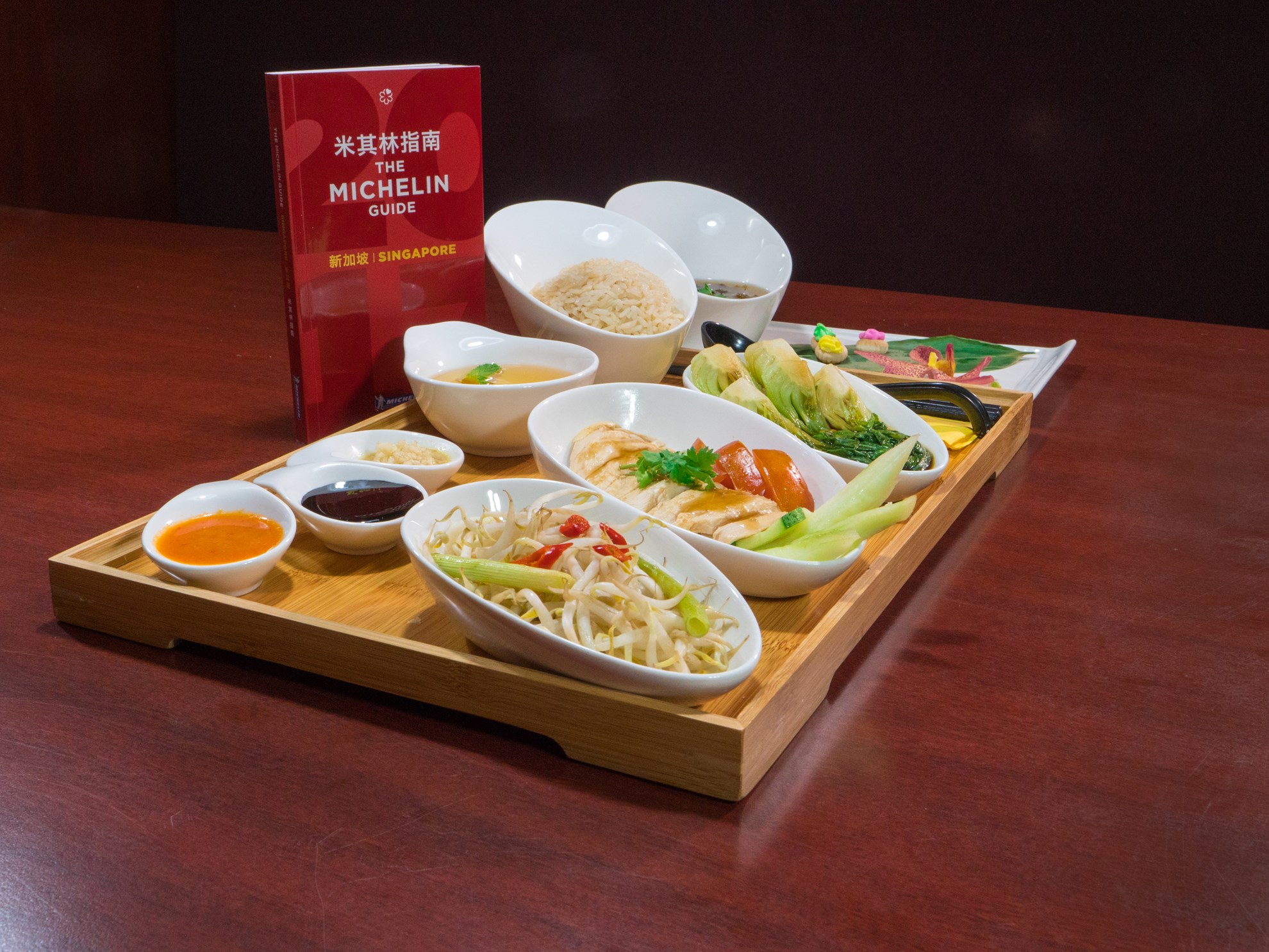 GOURMETbus - Chuyến xe ẩm thực đạt chuẩn Michelin Bib Gourmand