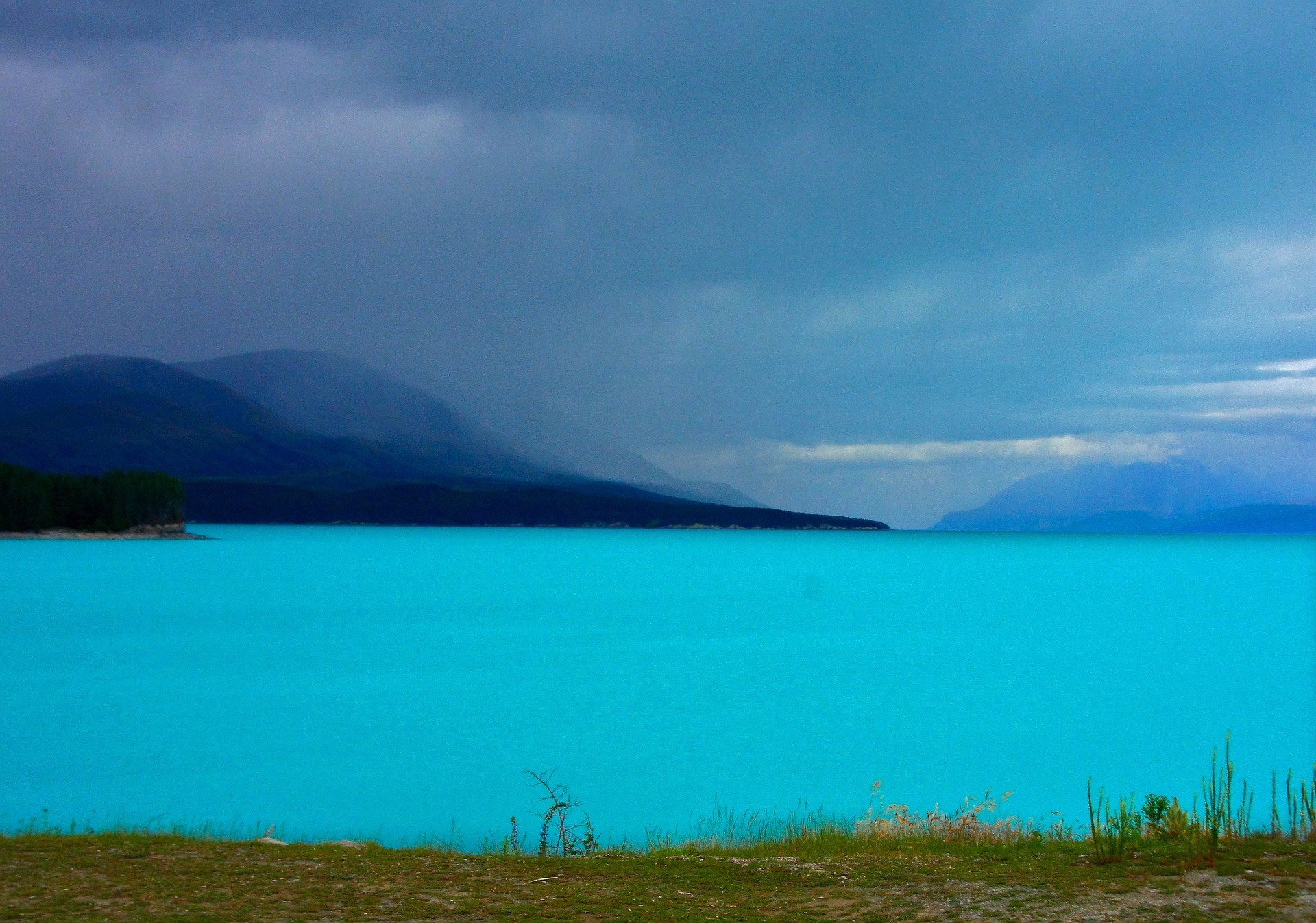 Tour ngắm cảnh từ Mount Cook đến Christchurch bằng xe Bus
